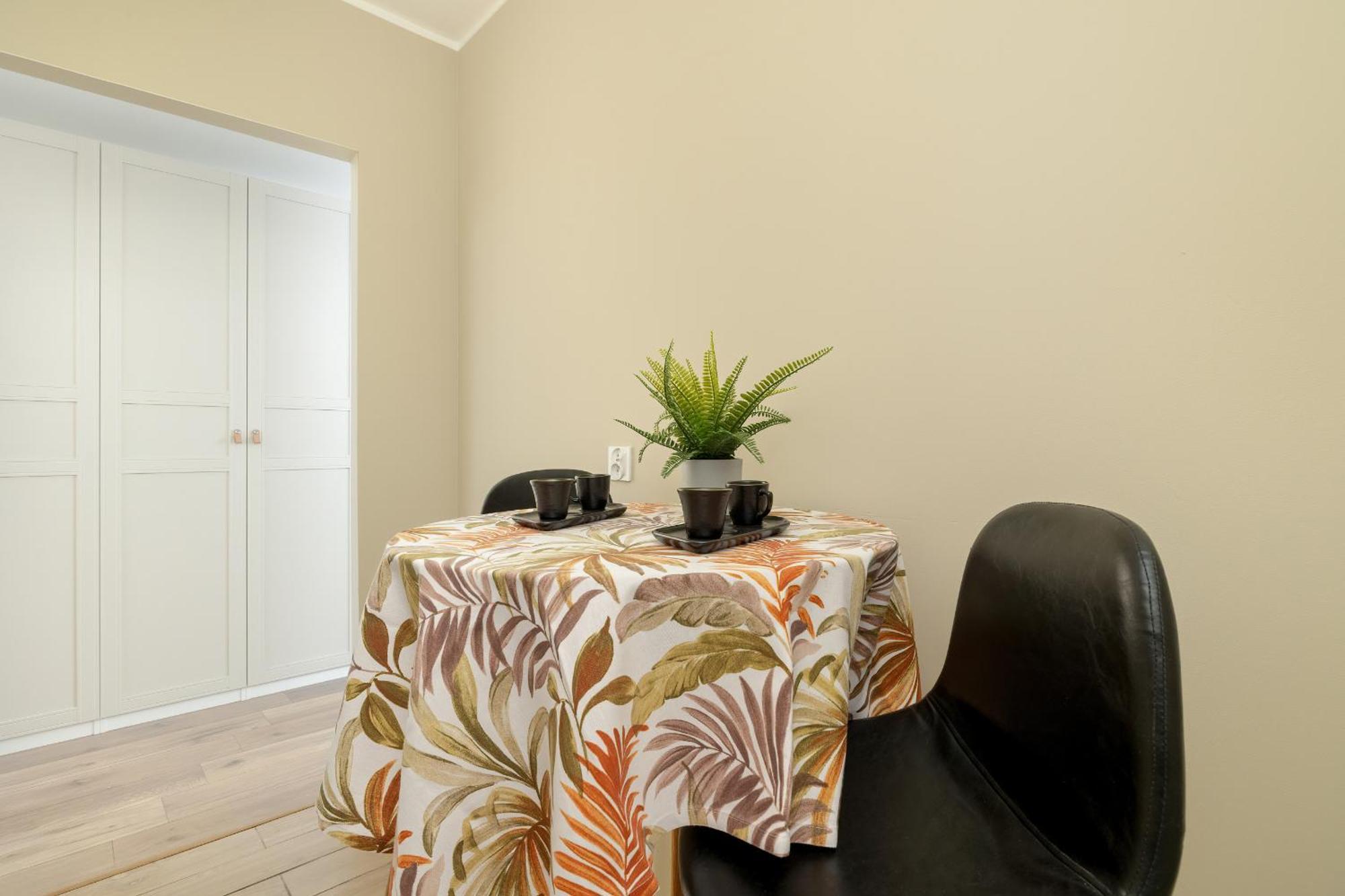 Tysiaclecia Studio Apartament Z Balkonem I Darmowym Parkingiem By Noclegi Renters Katovice Exteriér fotografie