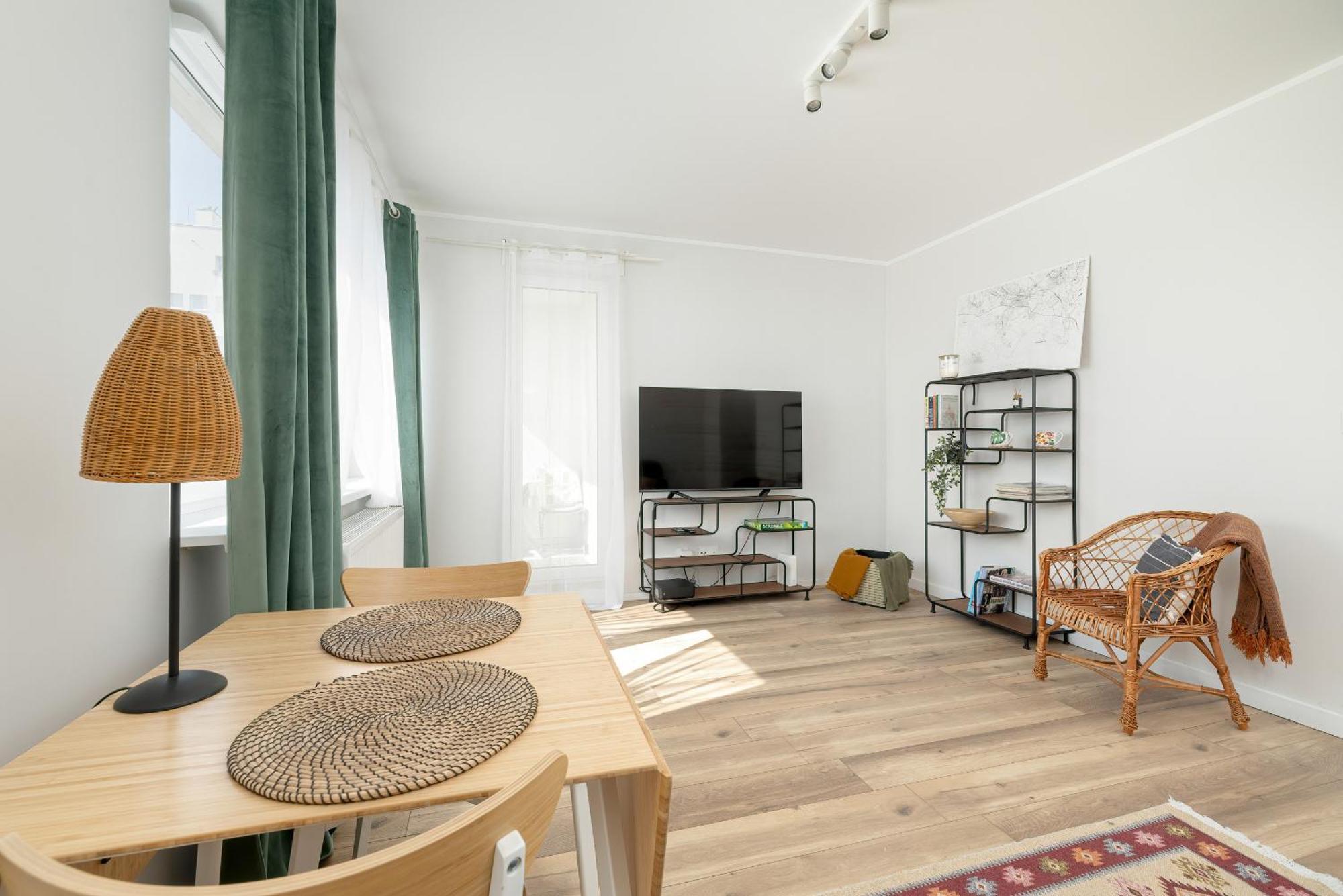 Tysiaclecia Studio Apartament Z Balkonem I Darmowym Parkingiem By Noclegi Renters Katovice Exteriér fotografie